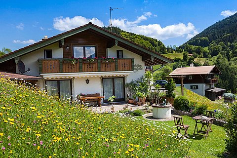 Ferienwohnung Morgensonne in Berchtesgaden / Oberau zum besten Preis - Direkt beim Gastgeber